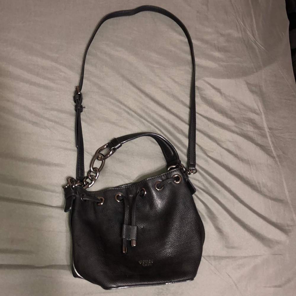 Pretty guess purse!!!